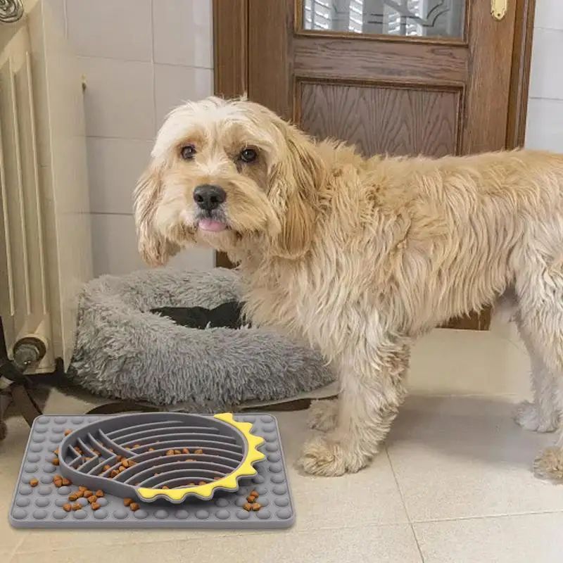 Slow Feeder Dog Bowls Stable Slow Feeder Licking Mat For Pets Slow Eating Smooth Texture Lick Pad For Pet Dog Puppy Cat Kitten